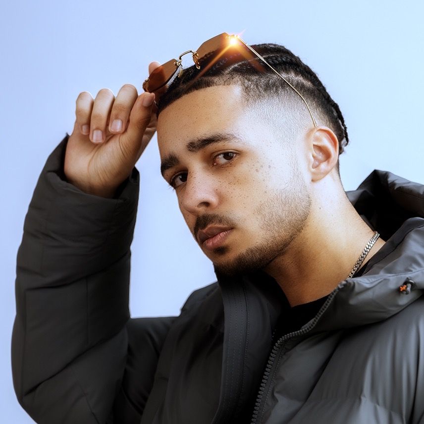 b2ddea9e66bd771ffca045162c104ae4~tplv-tiktokx-cropcenter_1080_1080